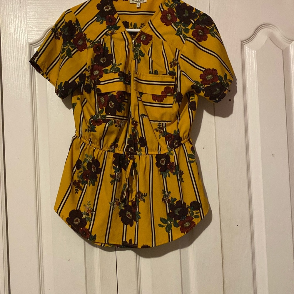 Floral Top, Mileage, Yellow Orange w/ Red Flowers